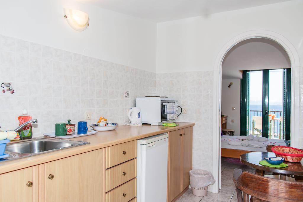 Karmiris Studios And Apartments Керион Номер фото