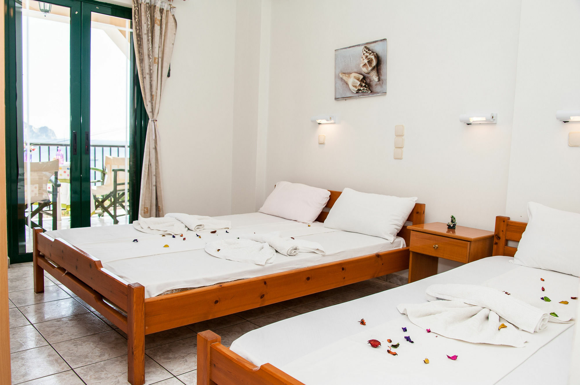 Karmiris Studios And Apartments Керион Экстерьер фото