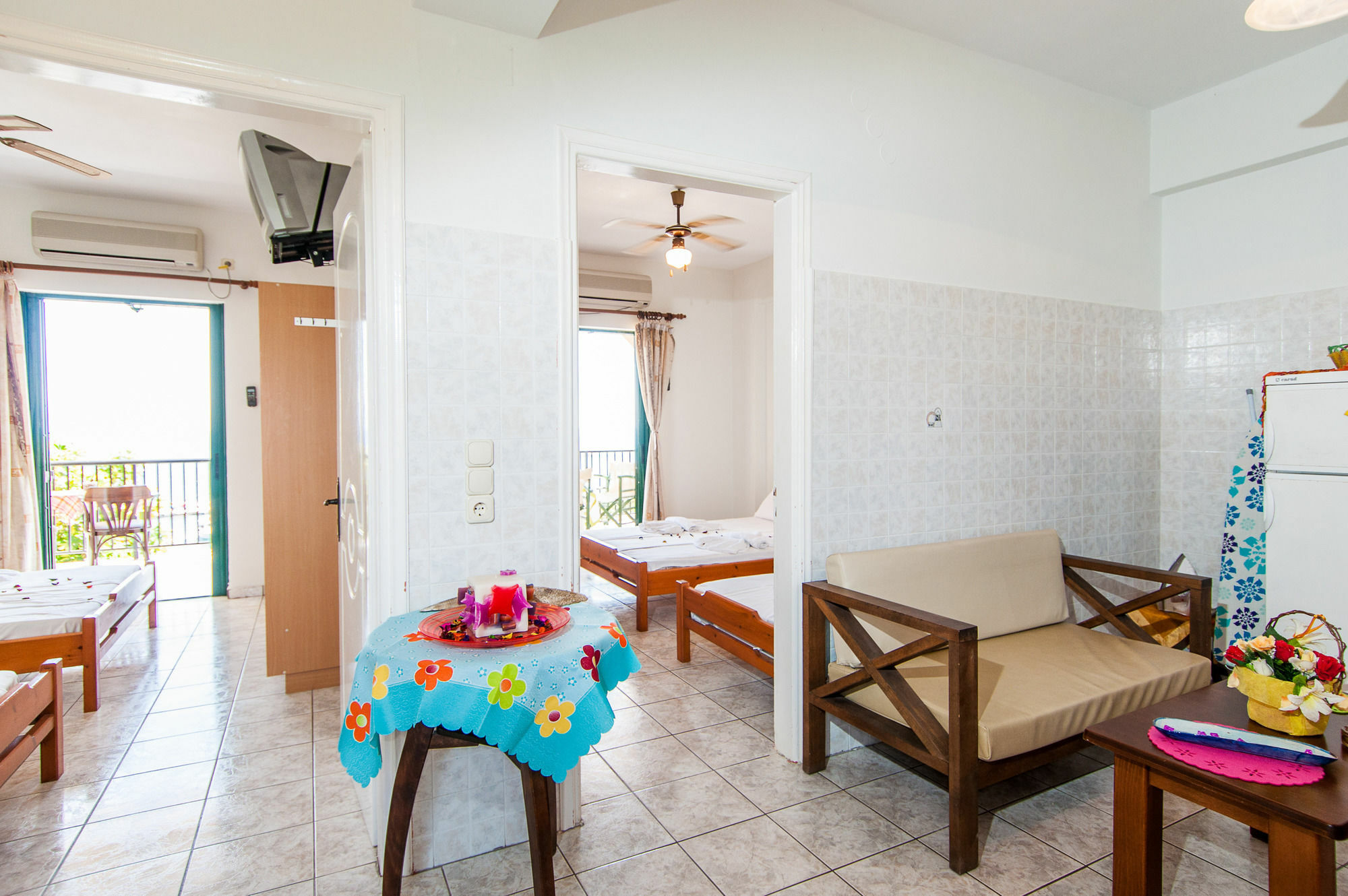 Karmiris Studios And Apartments Керион Экстерьер фото